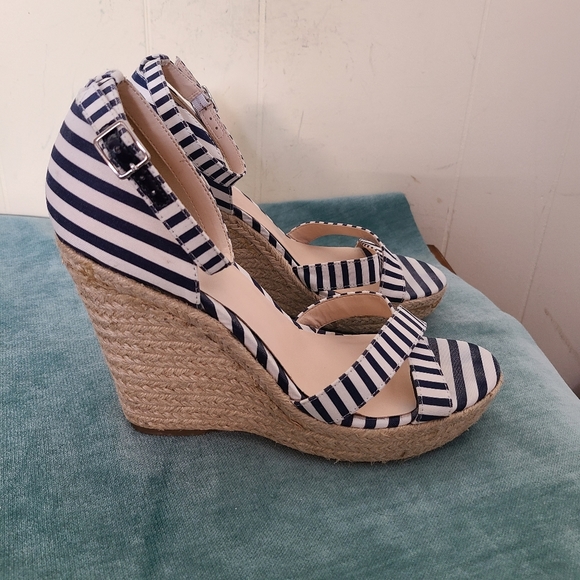 Nine West Nautical Stripe High Wedge Ankle Strap - Picture 3 of 9
